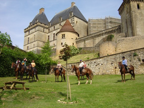 randonnee cheval dordogne