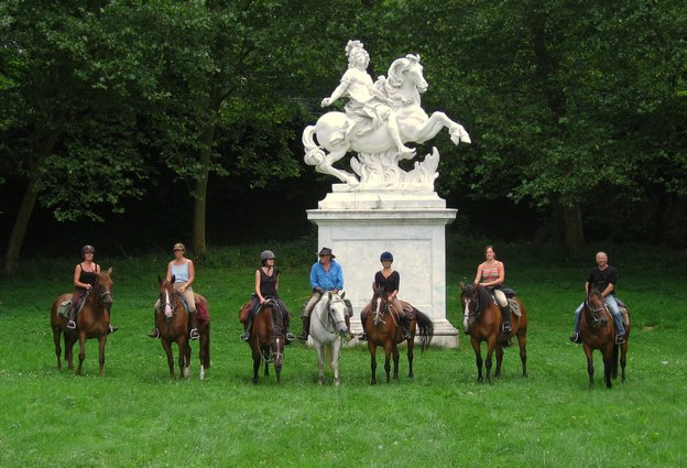 randonnee a cheval ile de france