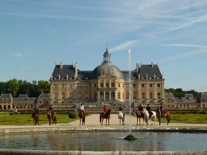 Cap rando - G�tes randonn�es voyage �questre et p�destre - Lauris 84 Vaucluse