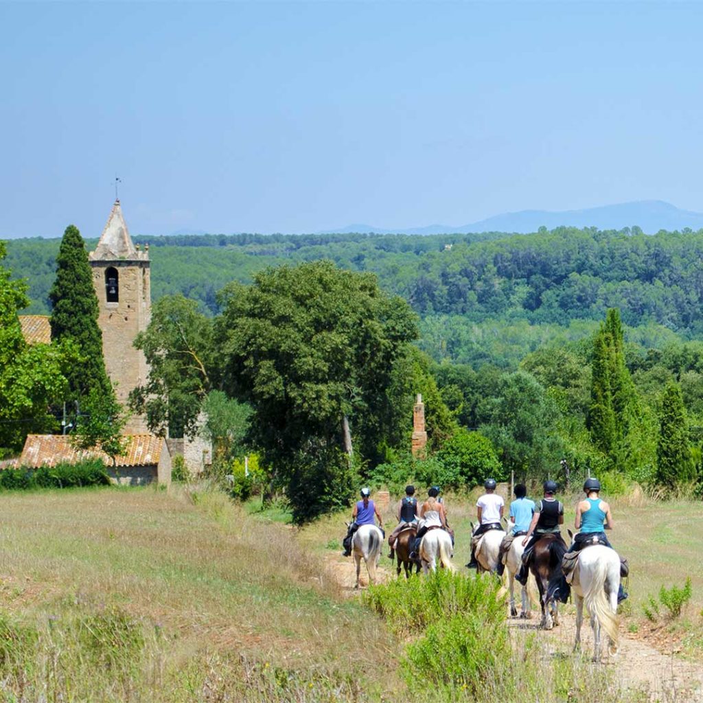 Image Espagne : Randonnée médiévale à cheval en Catalogne