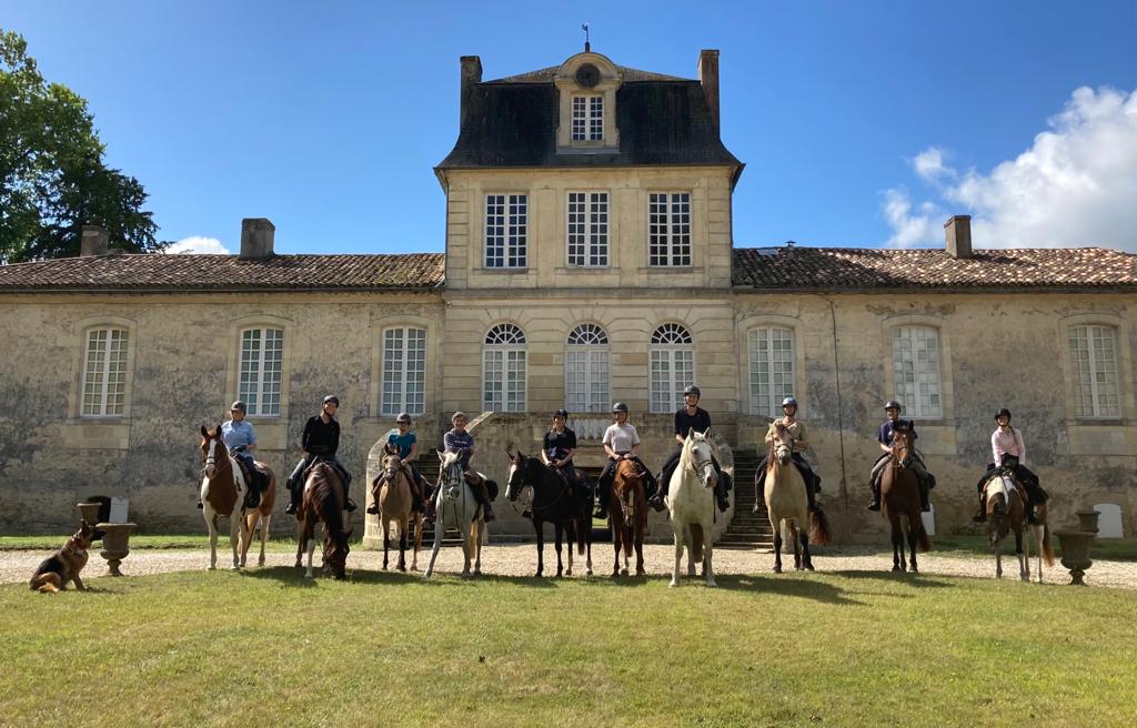 Image Les grands vins de Bordeaux à cheval