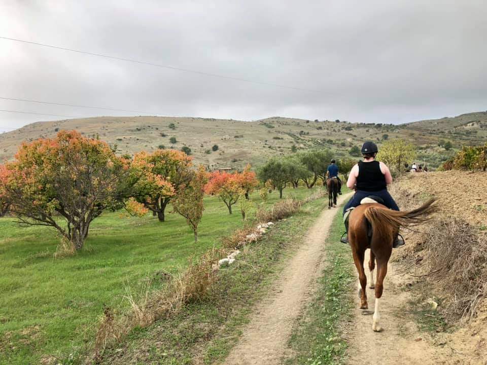 Image Sicile : La traversée de la Sicile à cheval