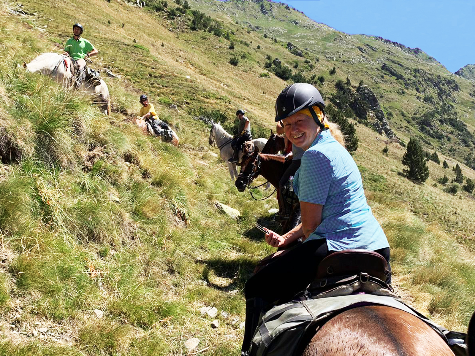 Image Espagne : A cheval sur les sommets des Pyrénées espagnoles