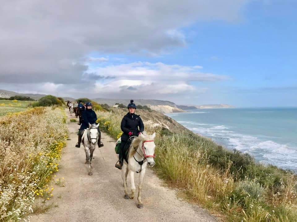 Image Sicile : La traversée de la Sicile à cheval