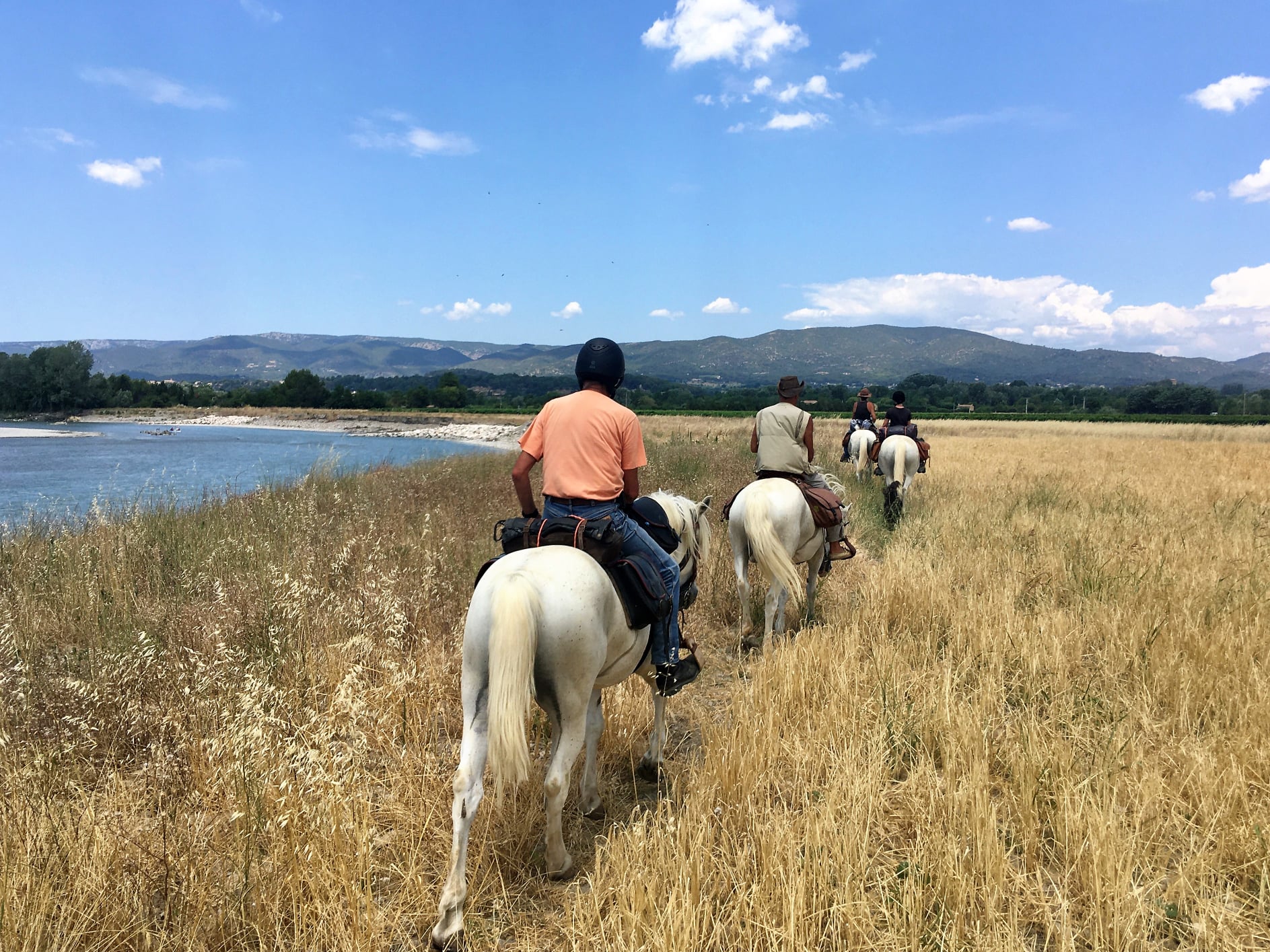 Image Week end ou 2 jours en rando à cheval dans le Luberon en itinérance