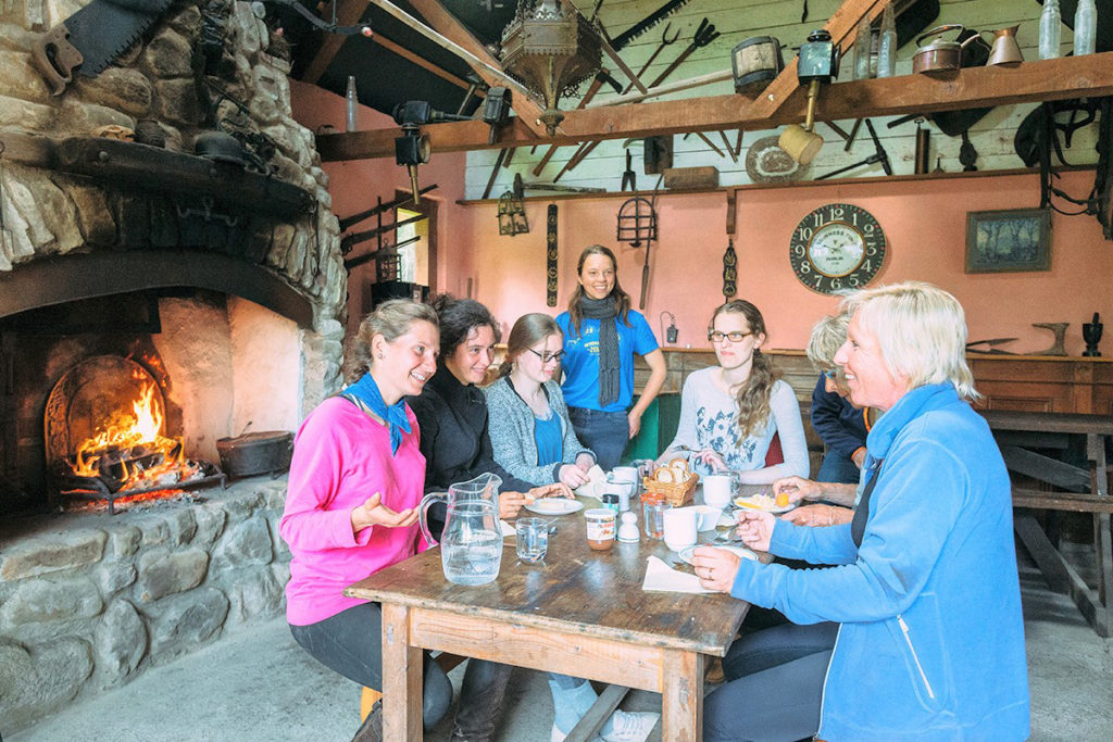 Image Stage d'équitation et randonnées en étoile en Irlande