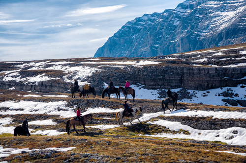 Image Canada : Randonnée à cheval dans le Parc de Banff