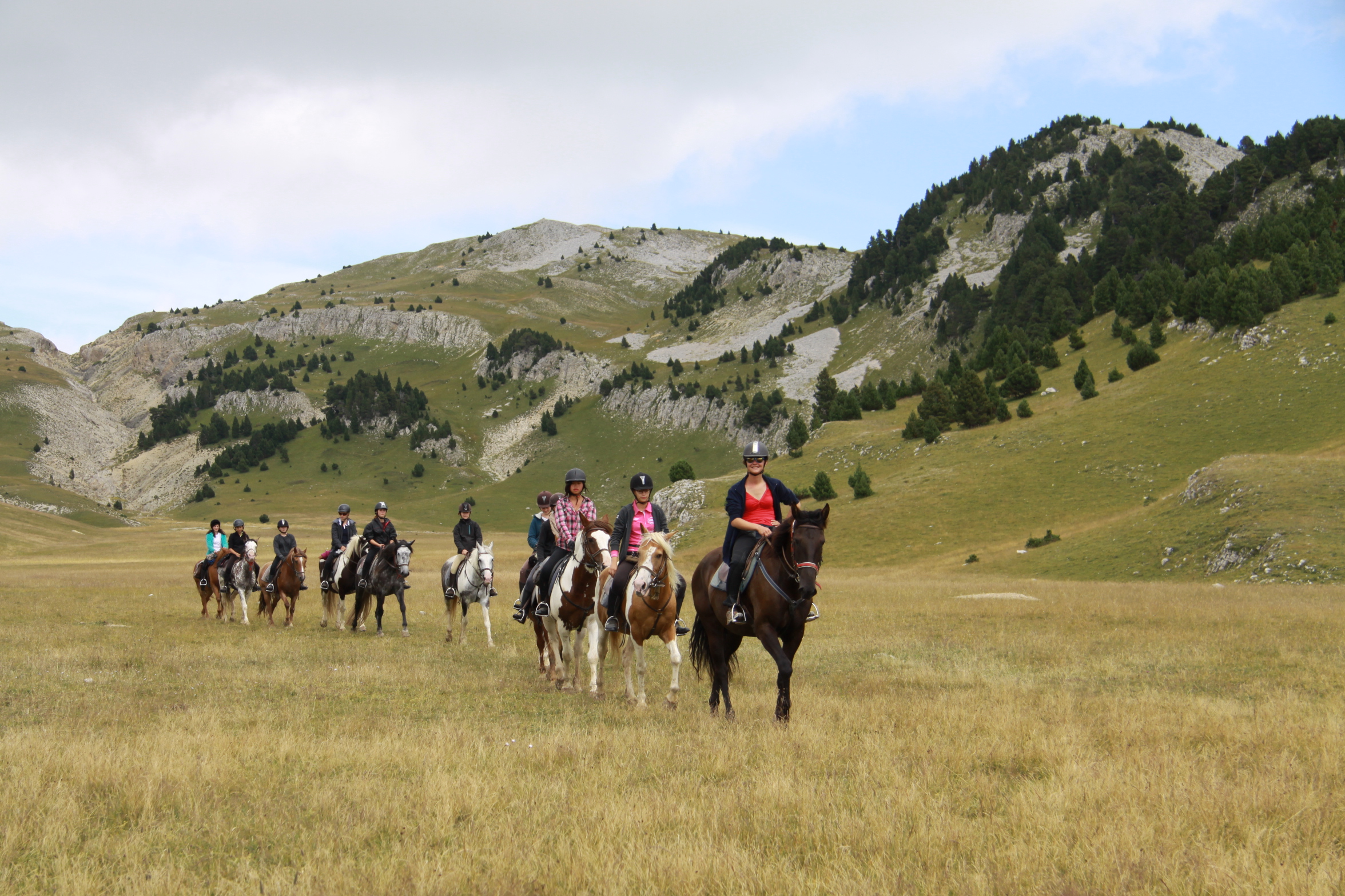 Image Rando à cheval dans le Vercors pour ados de 13 à 17 ans