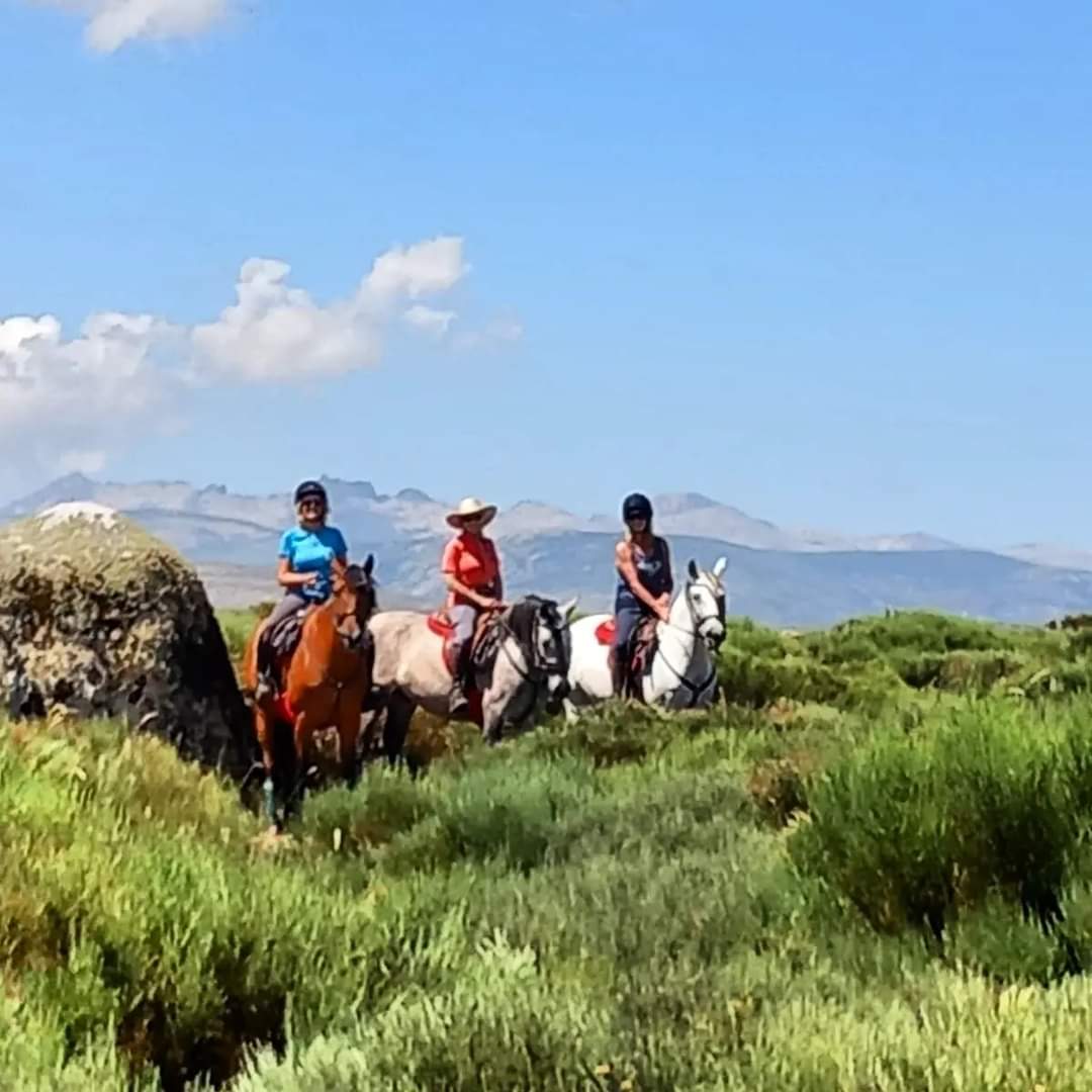 Image Espagne : La Sierra de Gredos à cheval et baignades dans les eaux cristallines