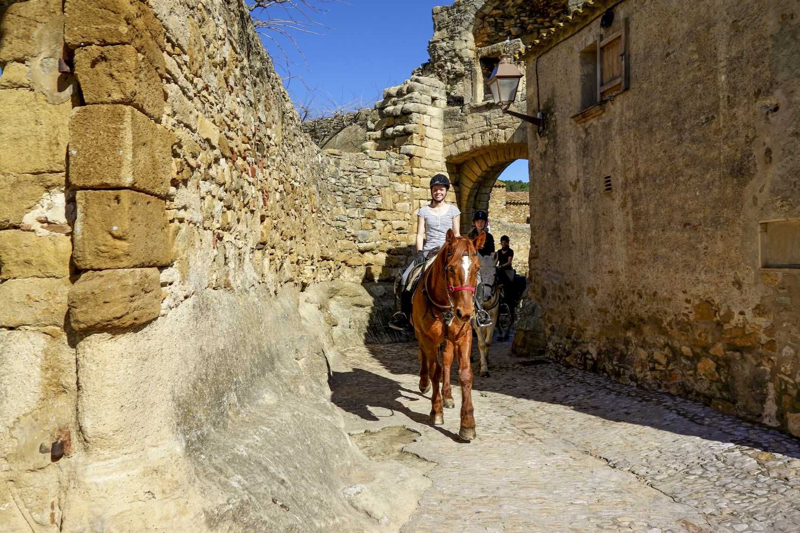 Image Espagne : Collines & plages de Catalogne à cheval