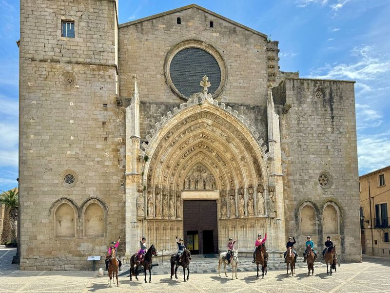 Image Espagne: A cheval jusqu'au Cap de Creus