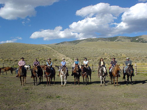Image Usa : Convoyage d'un troupeau de chevaux en Idaho