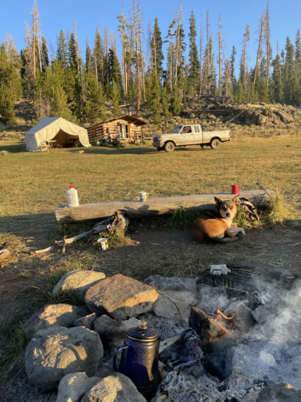 Image Usa : Rando à cheval en bivouac dans le Wyoming