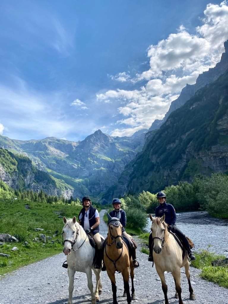 Image Echappée Savoyarde à cheval
