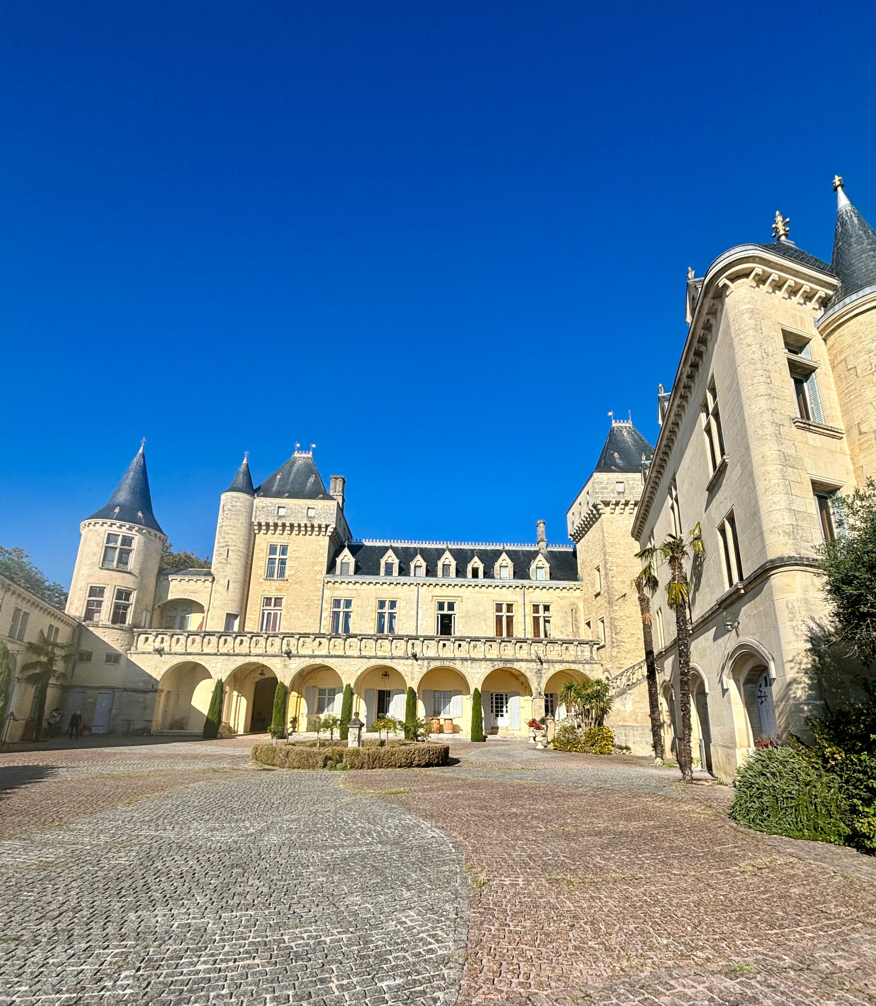 Image Les grands vins de Bordeaux à cheval