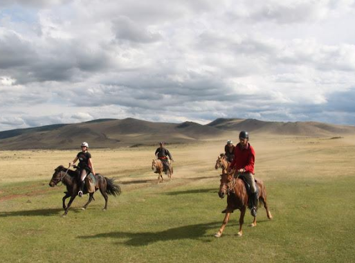 randonnée à cheval en Mongolie