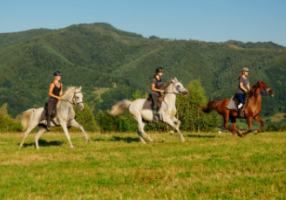 Roumanie à cheval