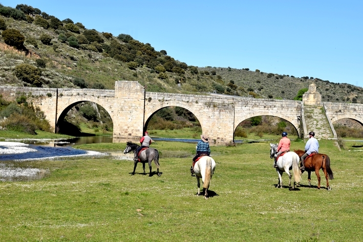 Voyage à cheval - Espagne : Le Parc National de Montfrague en Extremadure