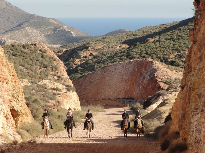 Voyage à cheval - Andalousie: Rando à cheval en étoile dans le parc de Cabo de Gata
