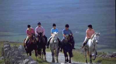 vacances équestres en Irlande randonnee a cheval en Irlande