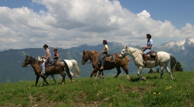 Les Sept sommets de Haute Savoie en rando à cheval