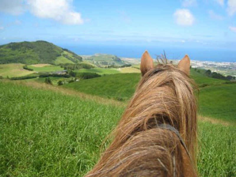 semaine randonnée à cheval Acores