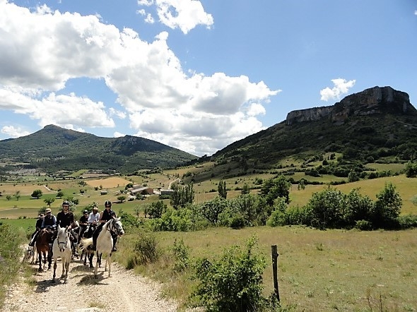 agence de voyage a cheval Provence