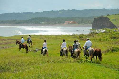 randonnée à cheval au Costa Rica