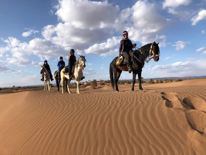 desert maroc à cheval