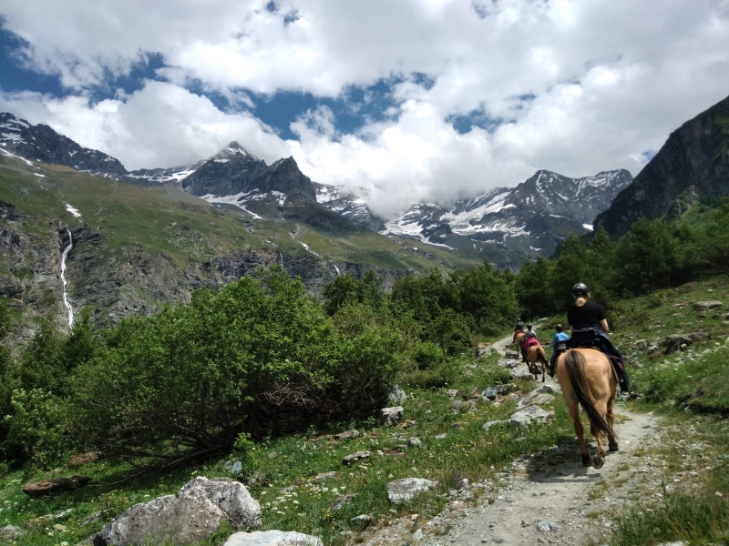 semaine a cheval en haute savoie