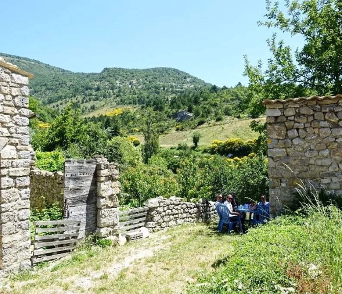 randonnée à cheval drome provencale