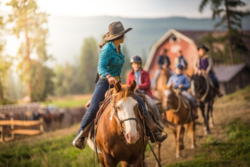 randonnee a cheval au canada