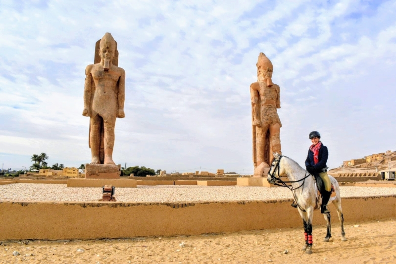 A cheval en Egypte