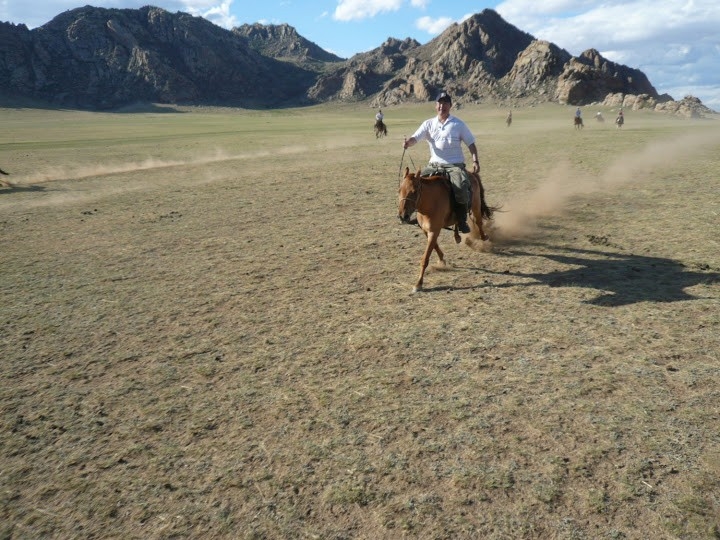 Mongolie à cheval