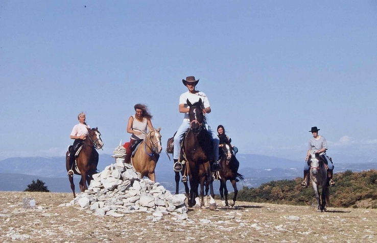 randonnee a cheval luberon