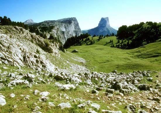 faire une randonnee a cheval dans le vercors