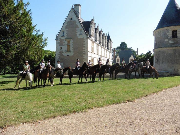 randonnee a cheval chateaux de la loire